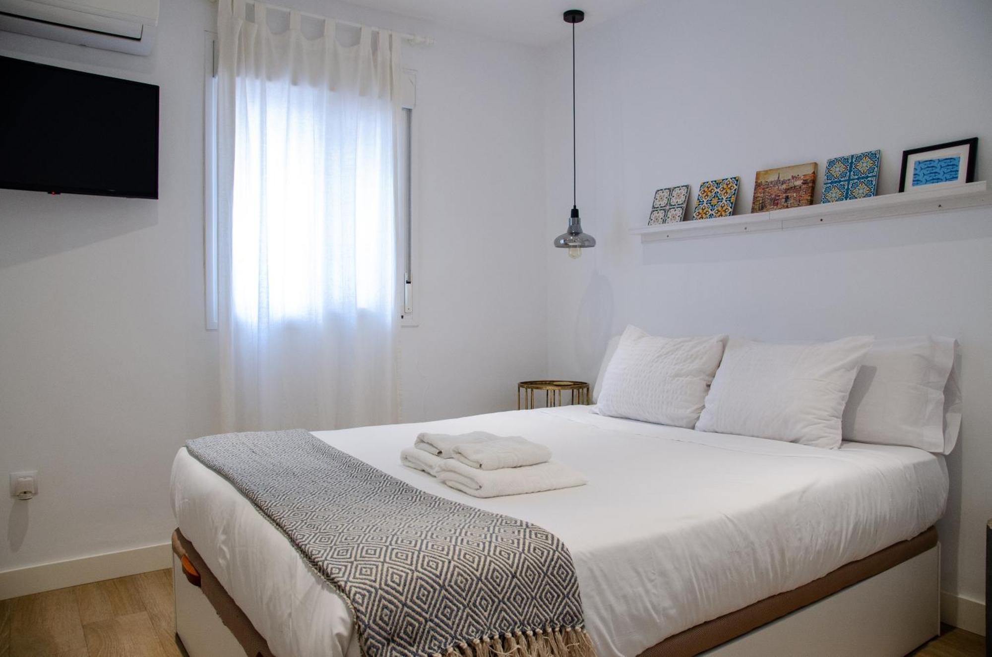 Apartamento Moderno En Triana 2 Dormitorios Y Aire Acondicionado Sevilla Exteriör bild