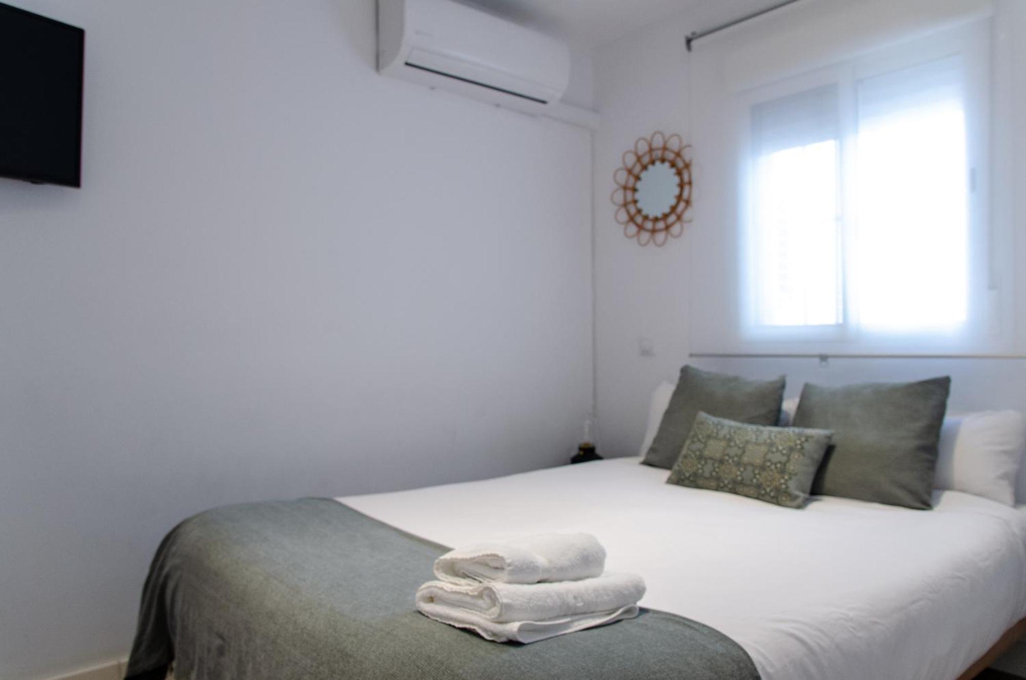 Apartamento Moderno En Triana 2 Dormitorios Y Aire Acondicionado Sevilla Exteriör bild