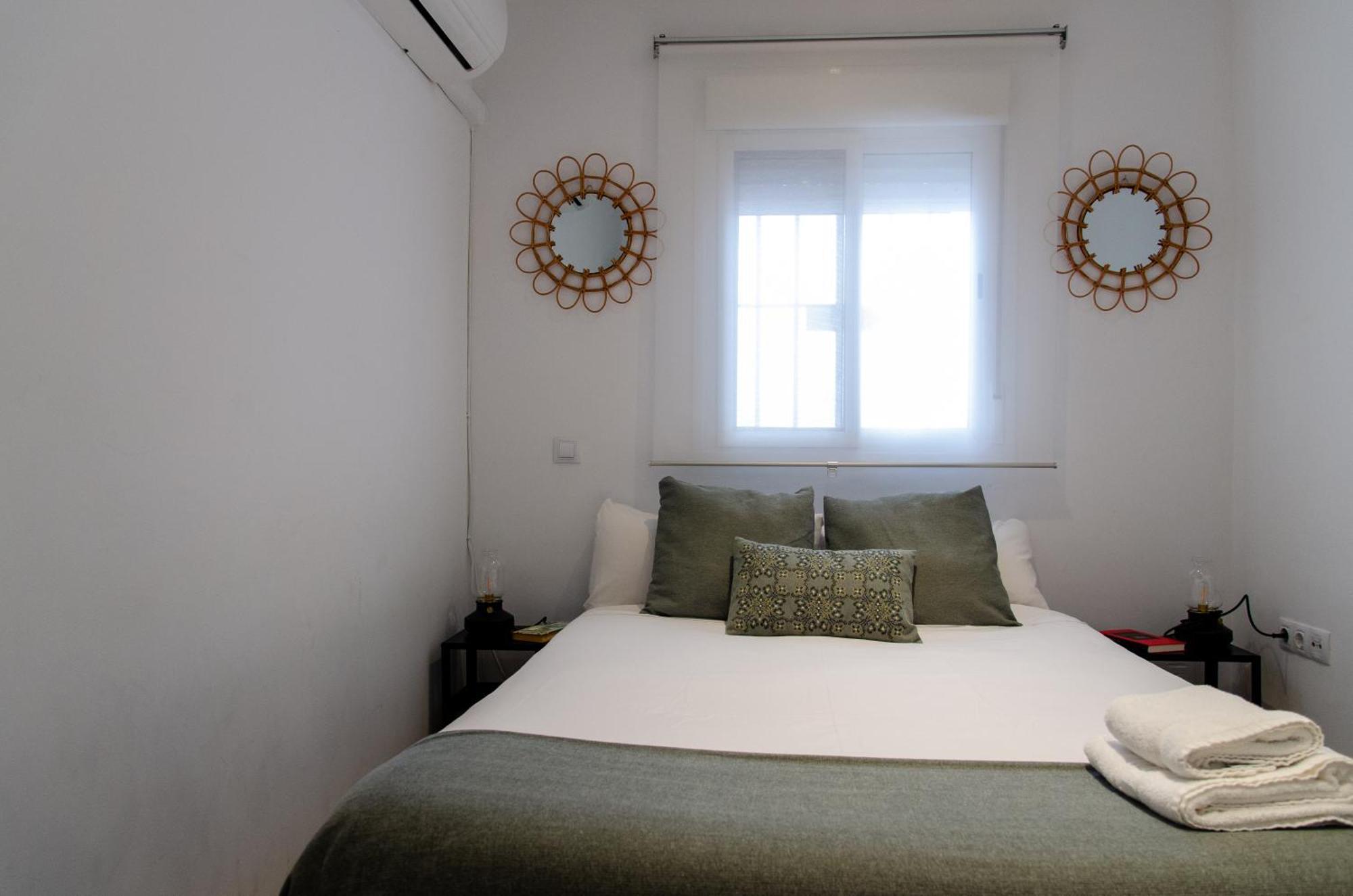 Apartamento Moderno En Triana 2 Dormitorios Y Aire Acondicionado Sevilla Exteriör bild