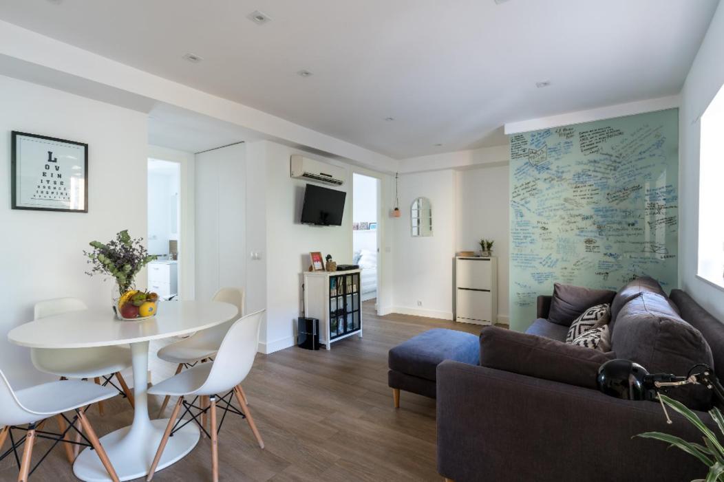 Apartamento Moderno En Triana 2 Dormitorios Y Aire Acondicionado Sevilla Exteriör bild