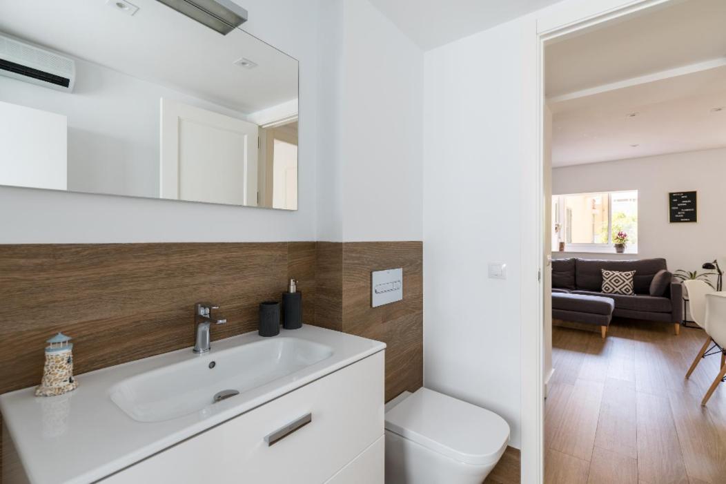 Apartamento Moderno En Triana 2 Dormitorios Y Aire Acondicionado Sevilla Exteriör bild